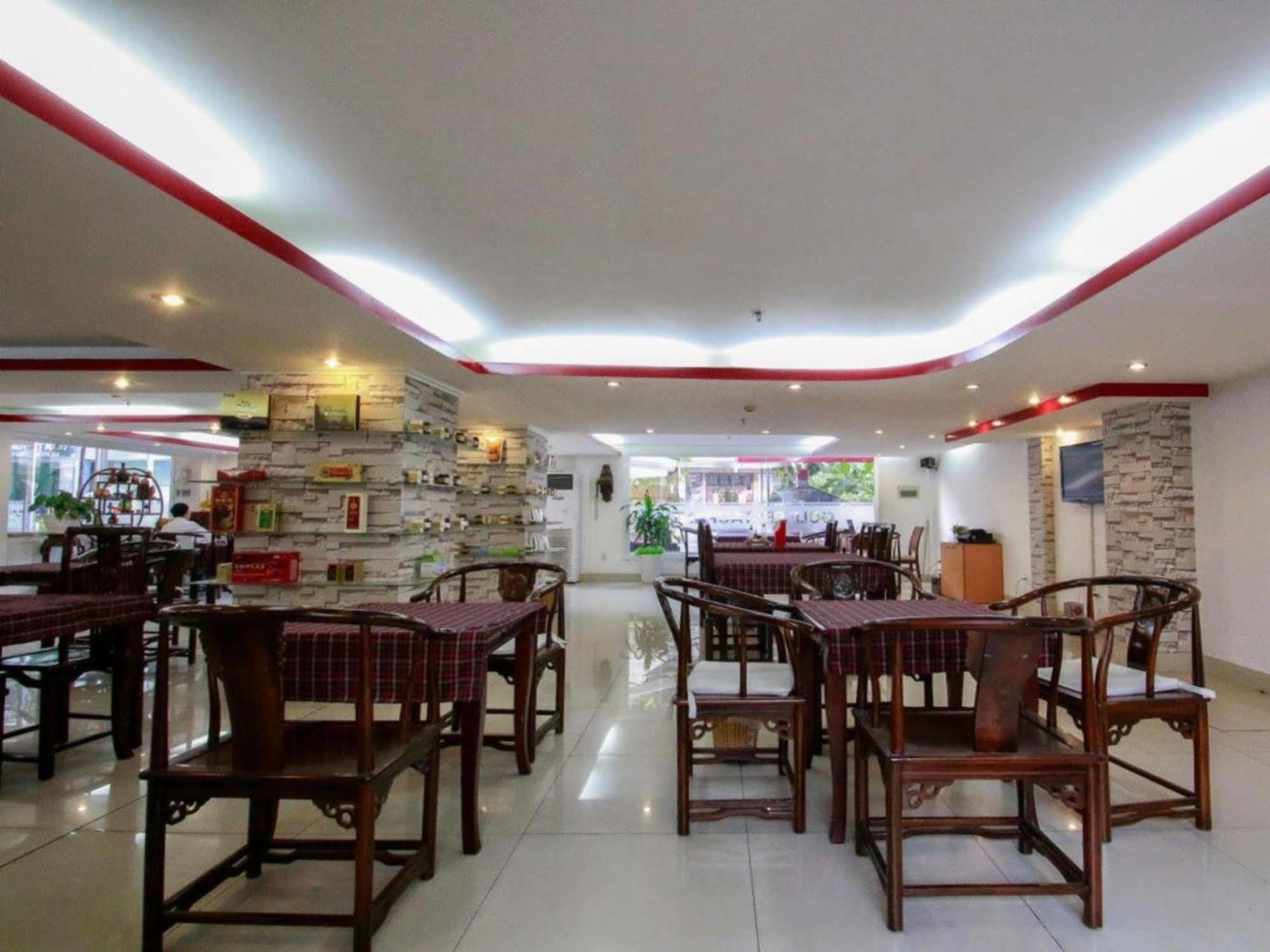 Golf Hotel Hô Chi Minh-Ville Extérieur photo